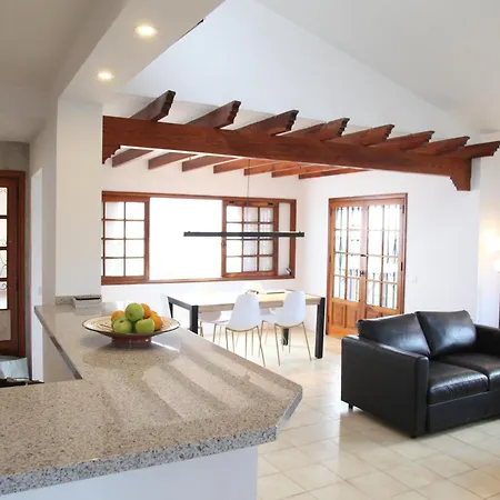 Casa Mariposa Monarca 1 * Santa Úrsula